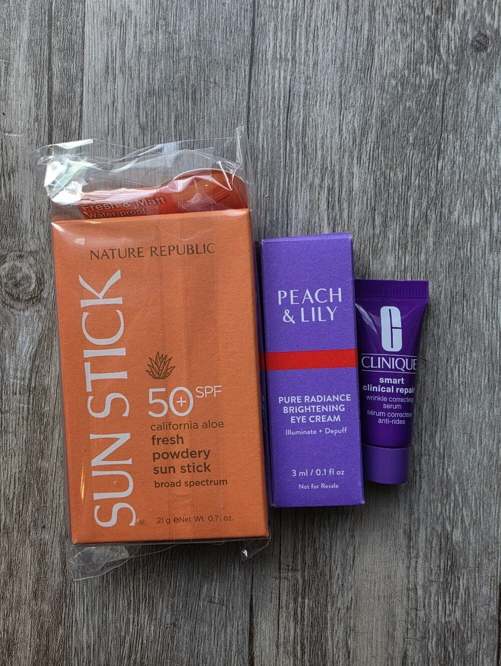 Clinique Smart & Nature Republic Aloe Fresh Sun SPF50+ & Peach & Lily Eye Cream